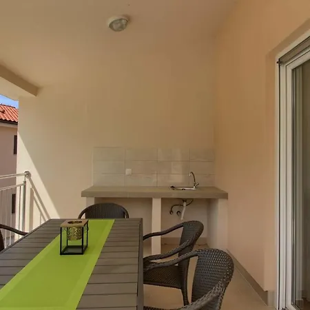 Дом отдыха Mit Privatpool Fuer 10 Personen Ca 200 Qm In Banjole, Istrien Istrische Riviera